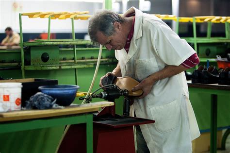 Tips for good quality shoemakers in Porto/Lisbon : r/portugal